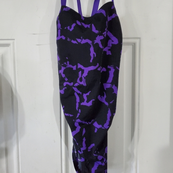 Speedo Endurance Swimsuit - Picture 1 of 4